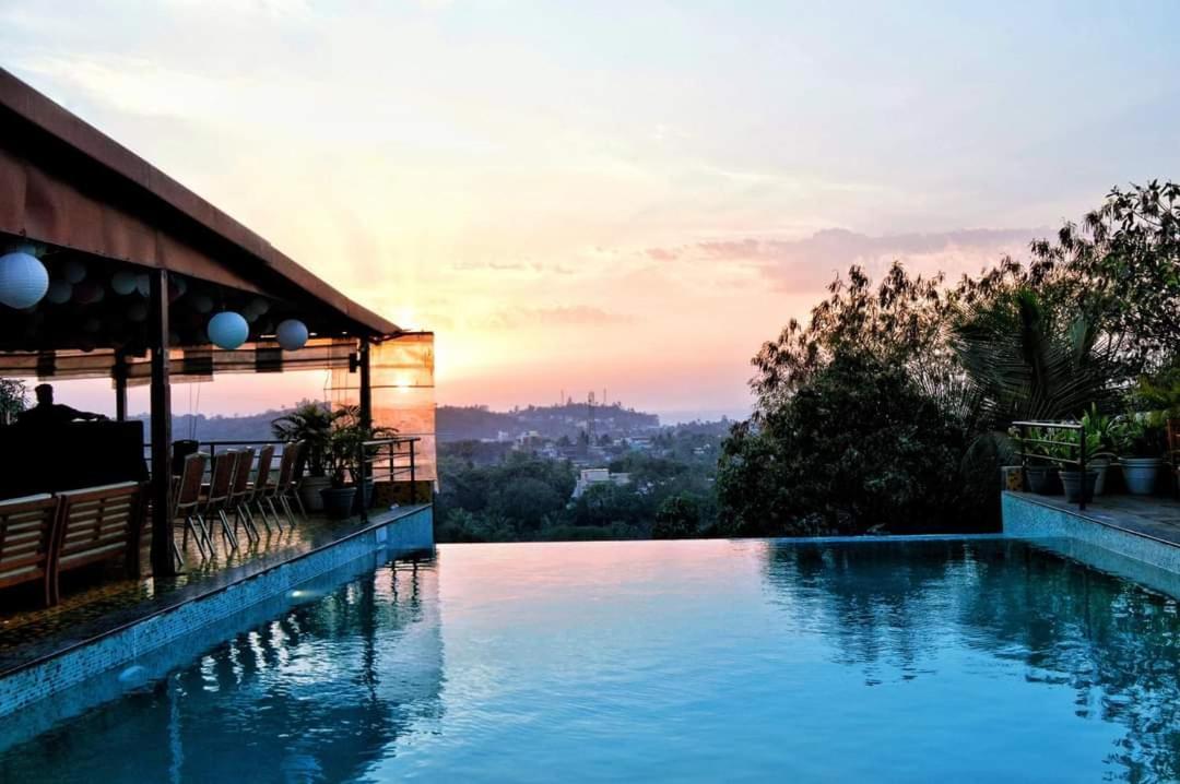 Silverador Resort 塞恩 外观 照片